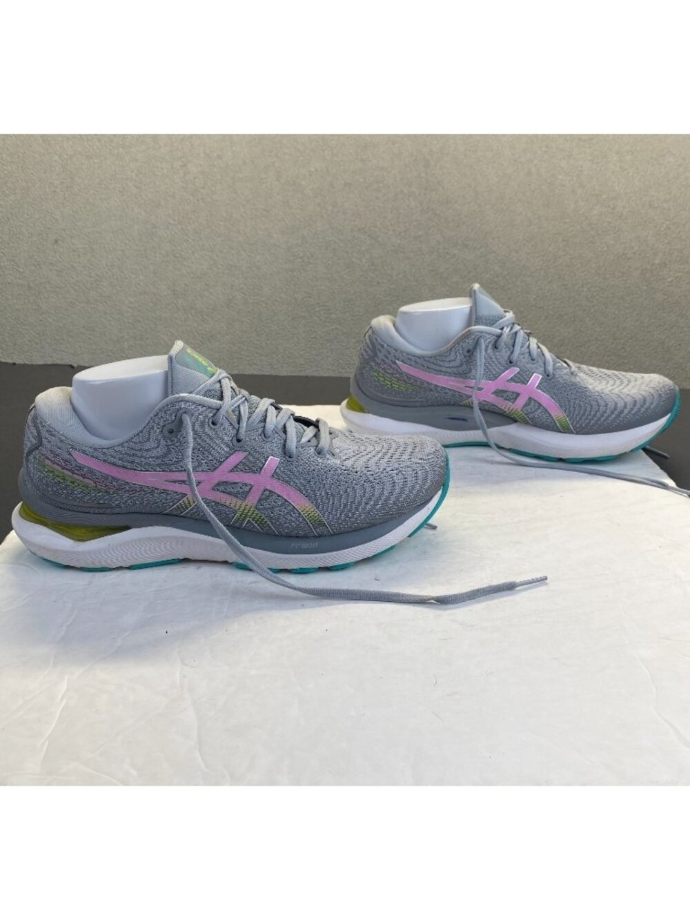 Asics Gel Cumulus 23 Women's Gray Shoes Size 9.5 Athletic Shoes,Comfort
